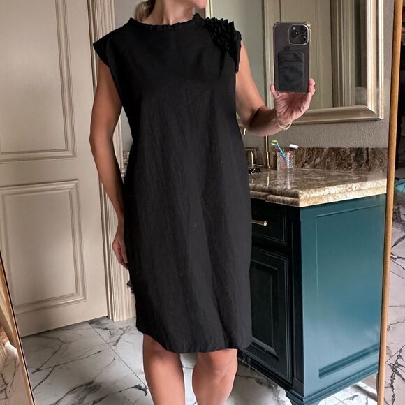 Sibel Saral | XS Black mid length asymmetrical sleeve ruffle detail - Picture 2 of 8